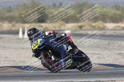 media/Nov-01-2025-CVMA (Sat) [[fc0f7531b8]]/Race 7-Formula Twins-Formula 40 UL/